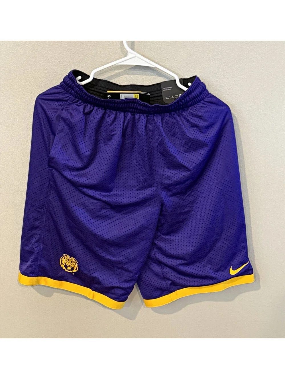 Nike Dri-FIT Men's L Loose Fit Purple/Yellow Mesh Basketball Shorts Drawstring